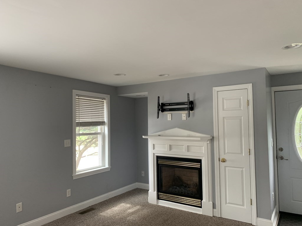 878 State Rd,, Westport