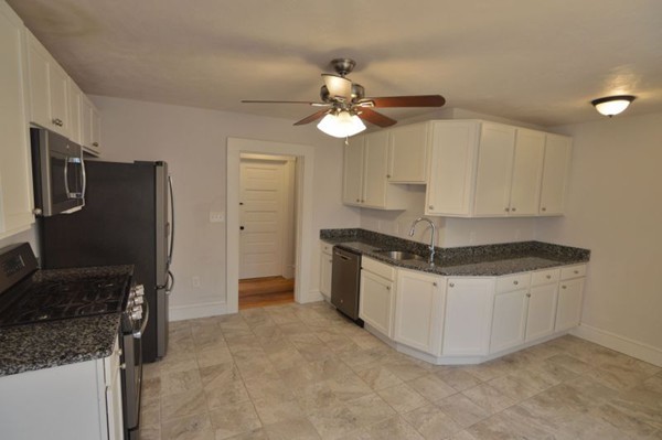 72 Grampian Way, Dorchester