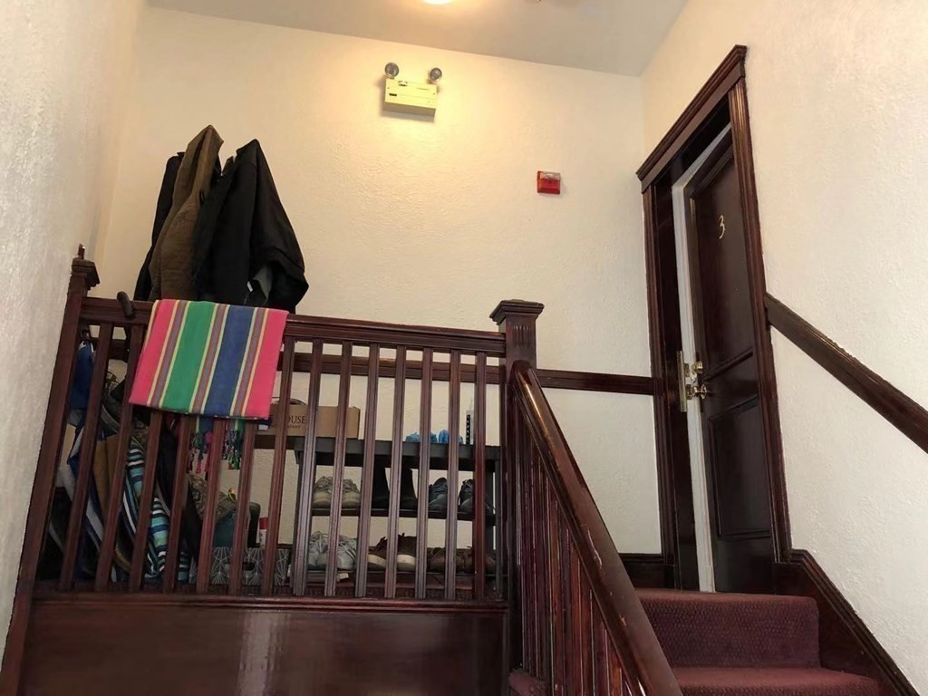 12 James St, North Brookline