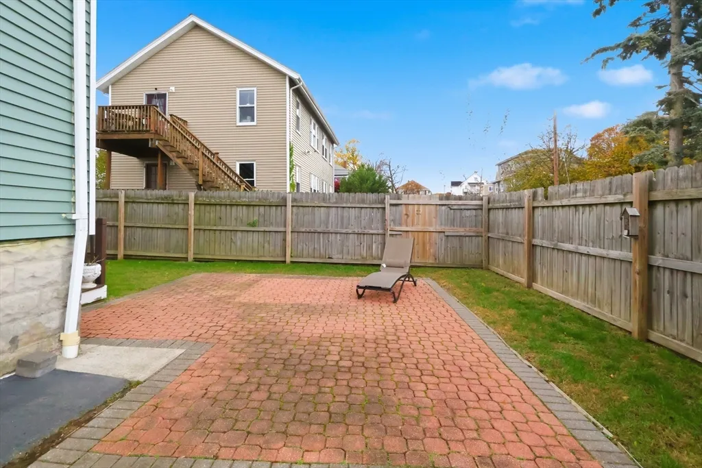 192 Brookside Pkwy, Medford