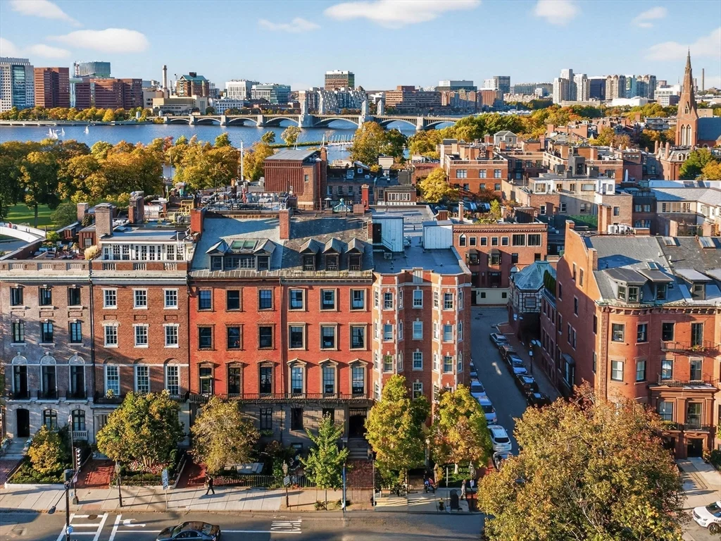 93 Beacon St, Beacon Hill