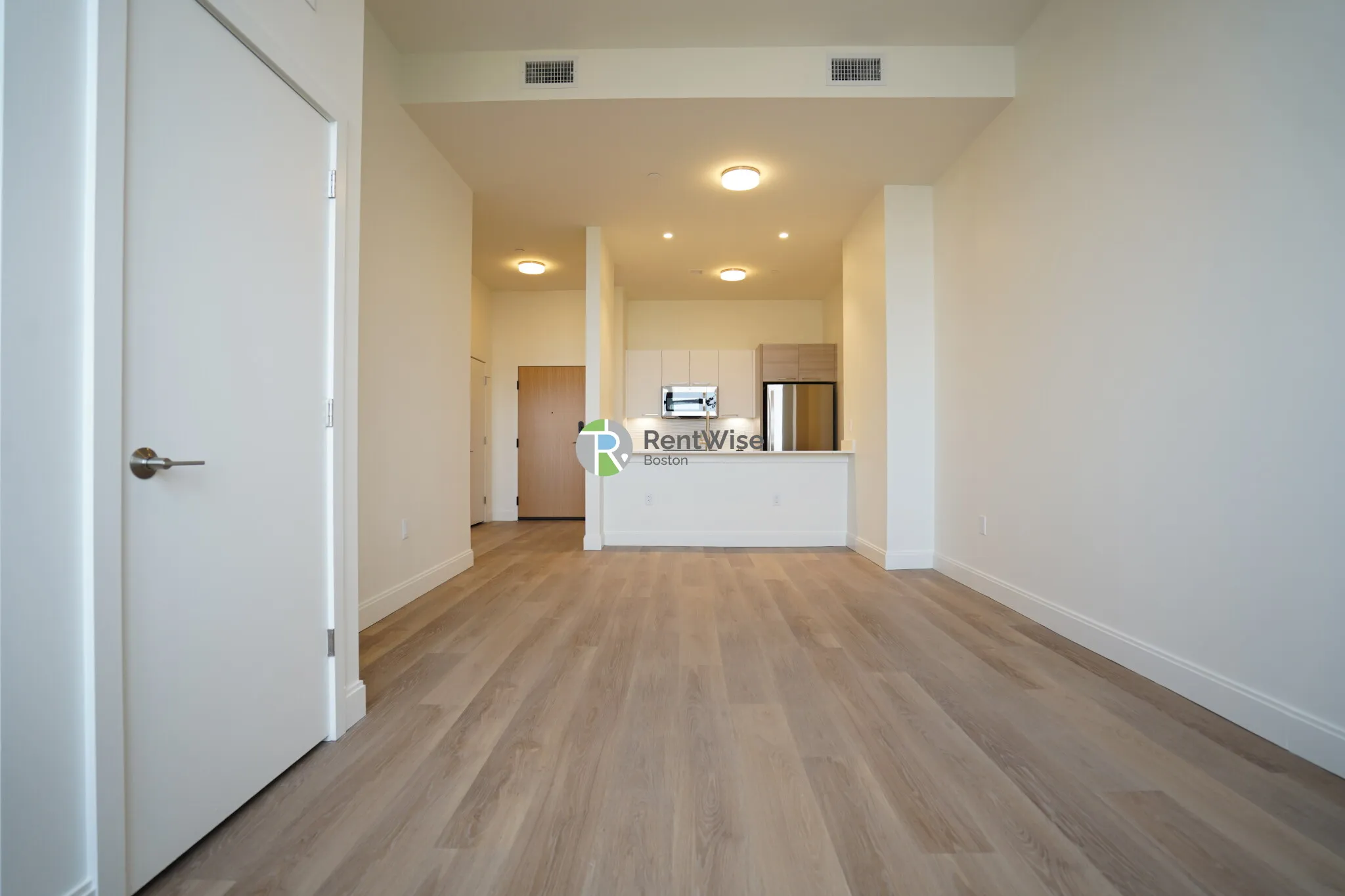 1079 Commonwealth Ave, Allston