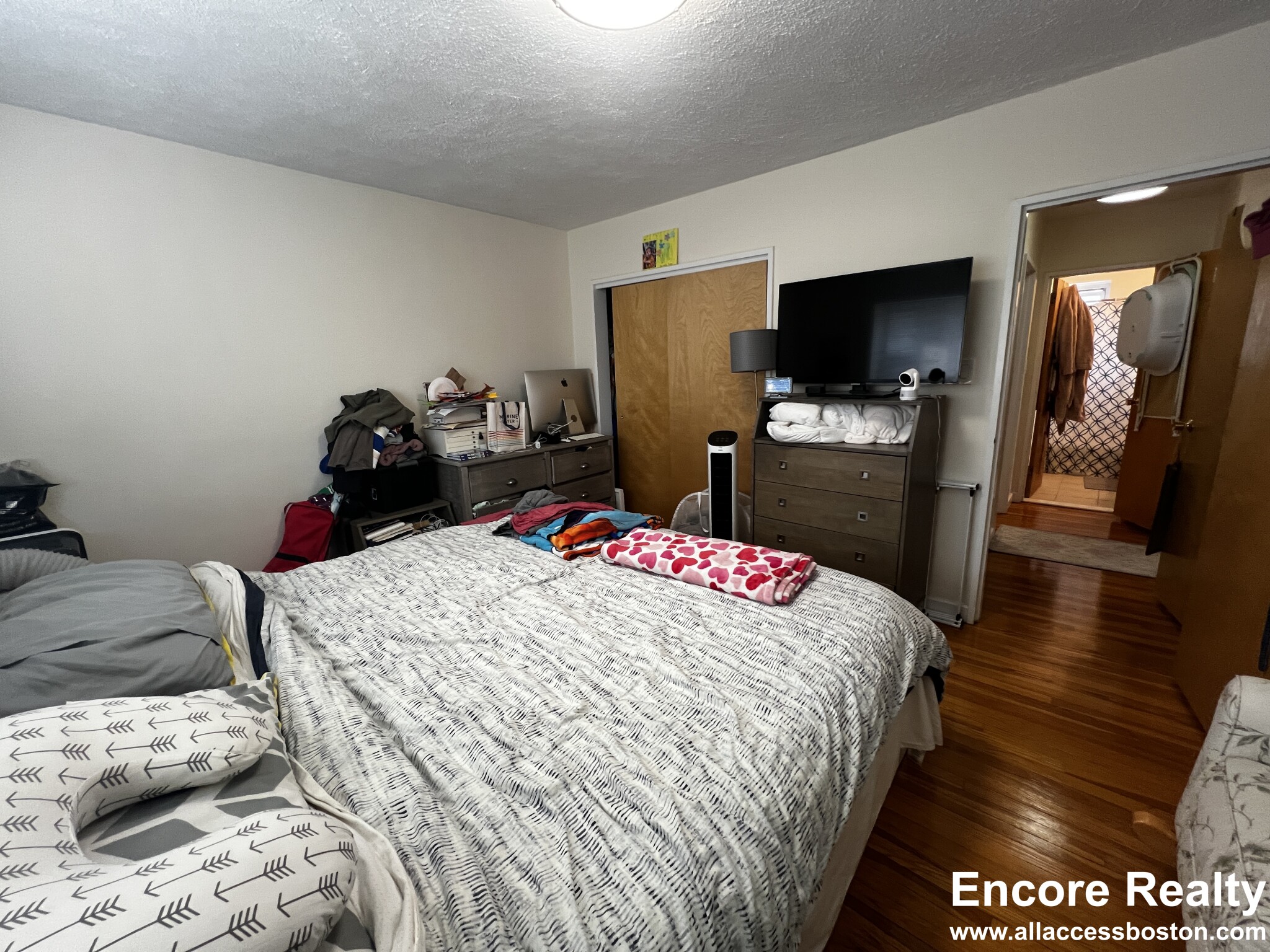 63 Parkman St, North Brookline