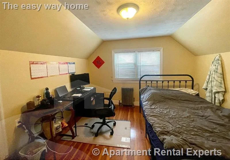 123 Winthrop St, Tufts