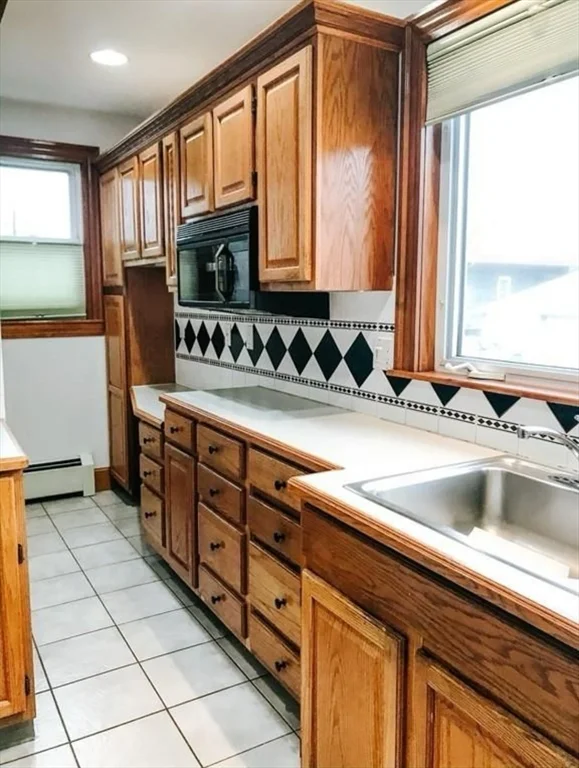 78 Webster St, Medford