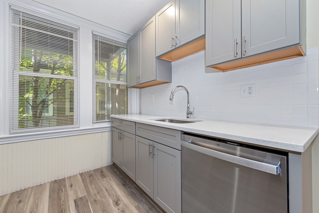 44 Brackett St, Brighton