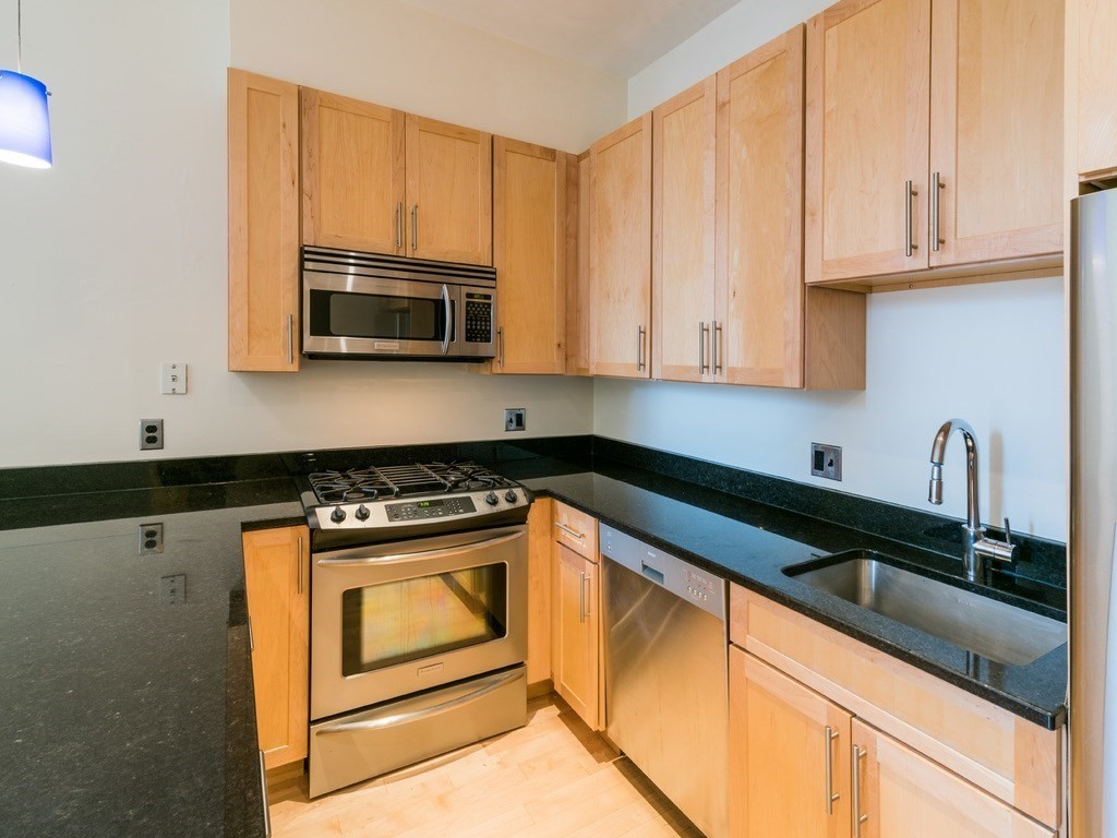 181 Essex, Leather District