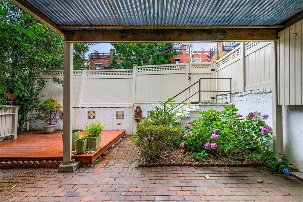 12 Keswick St, Fenway