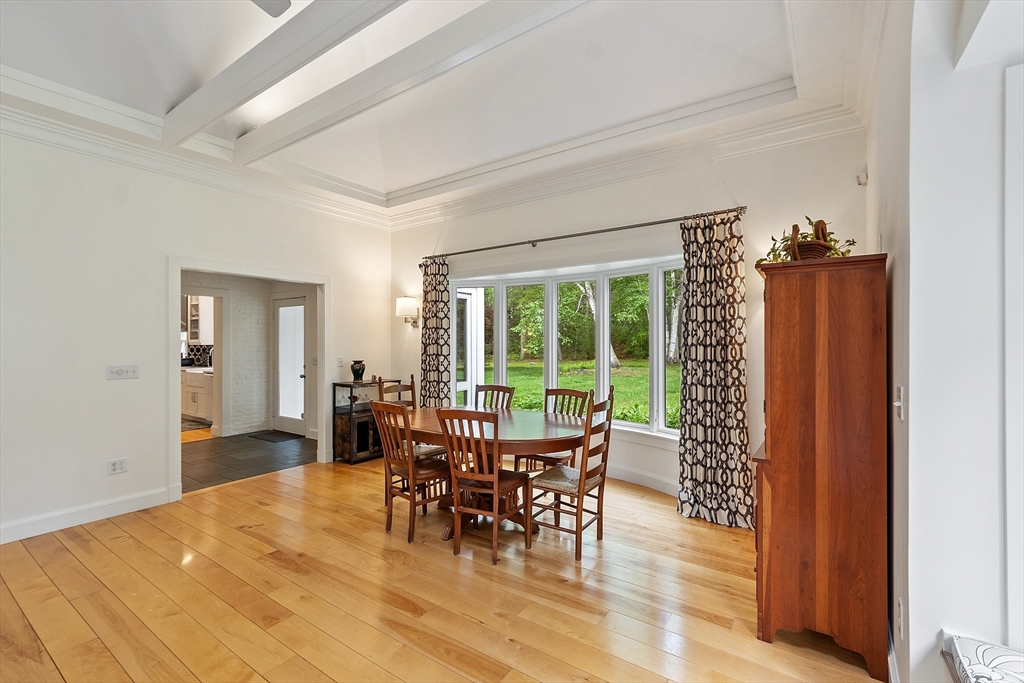 229 Fairhaven Hill Rd, Concord