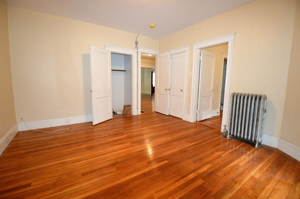 141 Fuller St, North Brookline