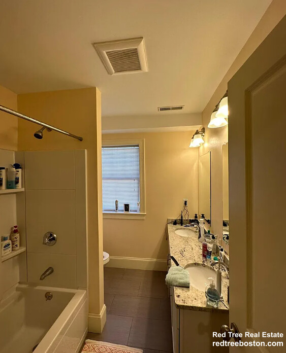 26 Bothwell Rd, Oak Square