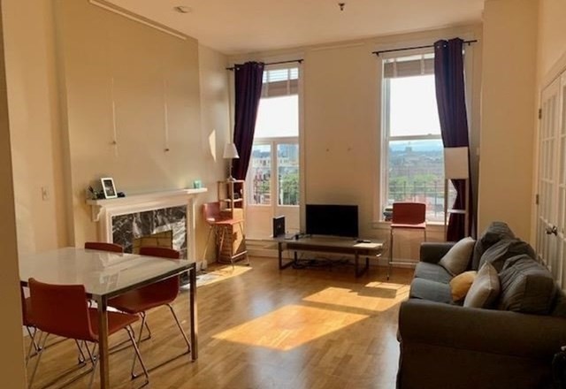 416 Marlborough St, Back Bay