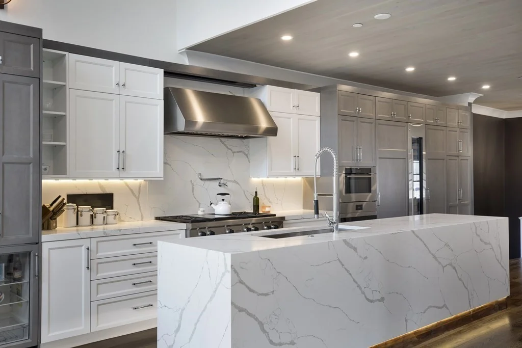 719 E 2nd St, South Boston