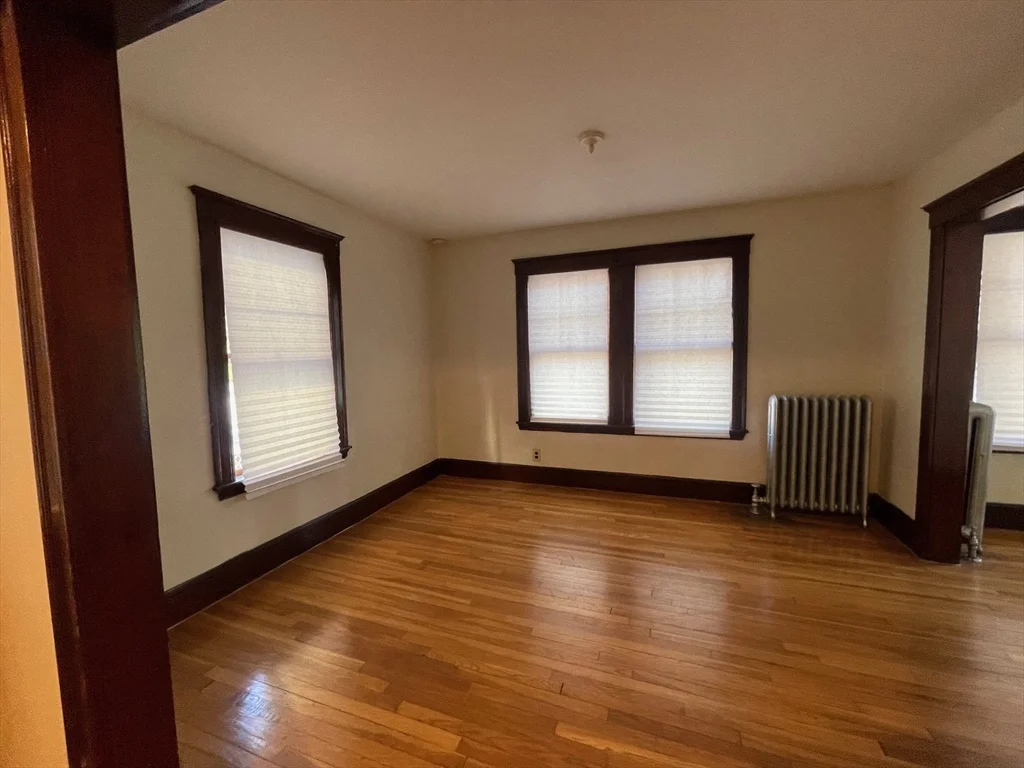 10 Breck St, Milton