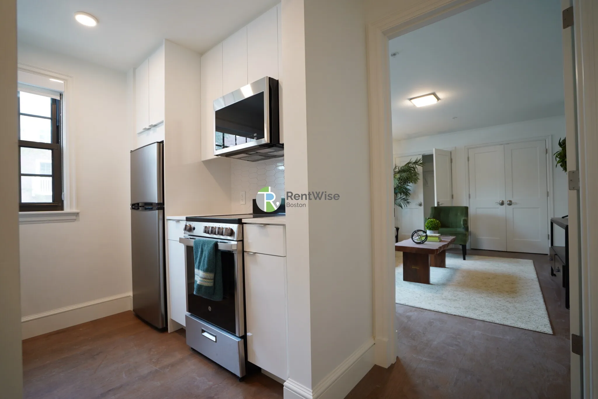 1200 Massachusetts Ave, Riverside