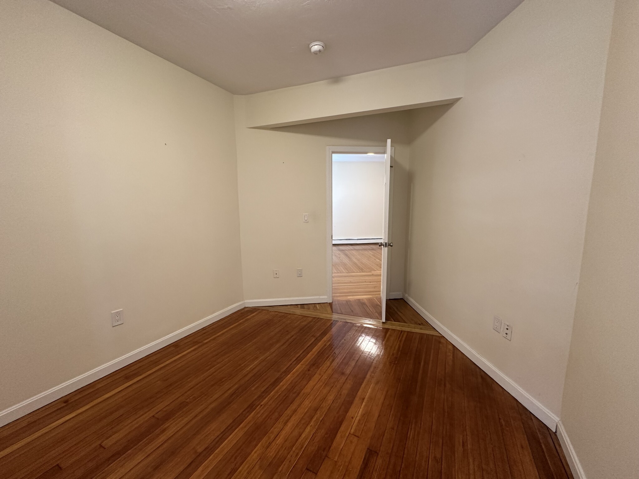 1405 Beacon St, Coolidge Corner