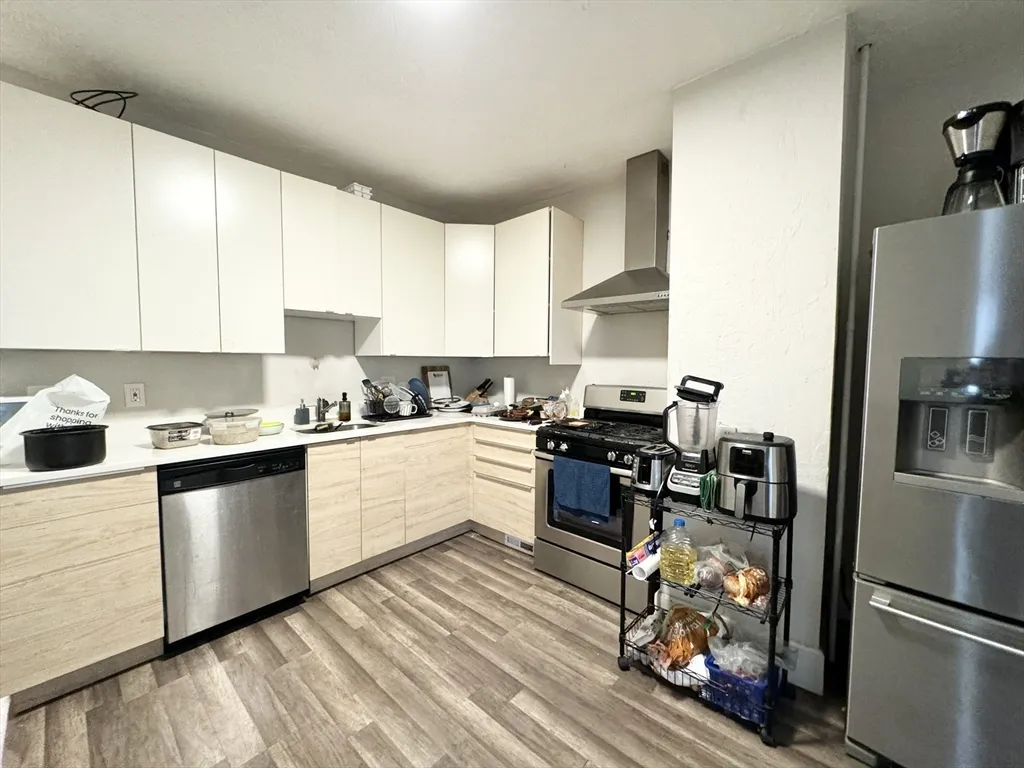 45 Crescent Ave, Dorchester