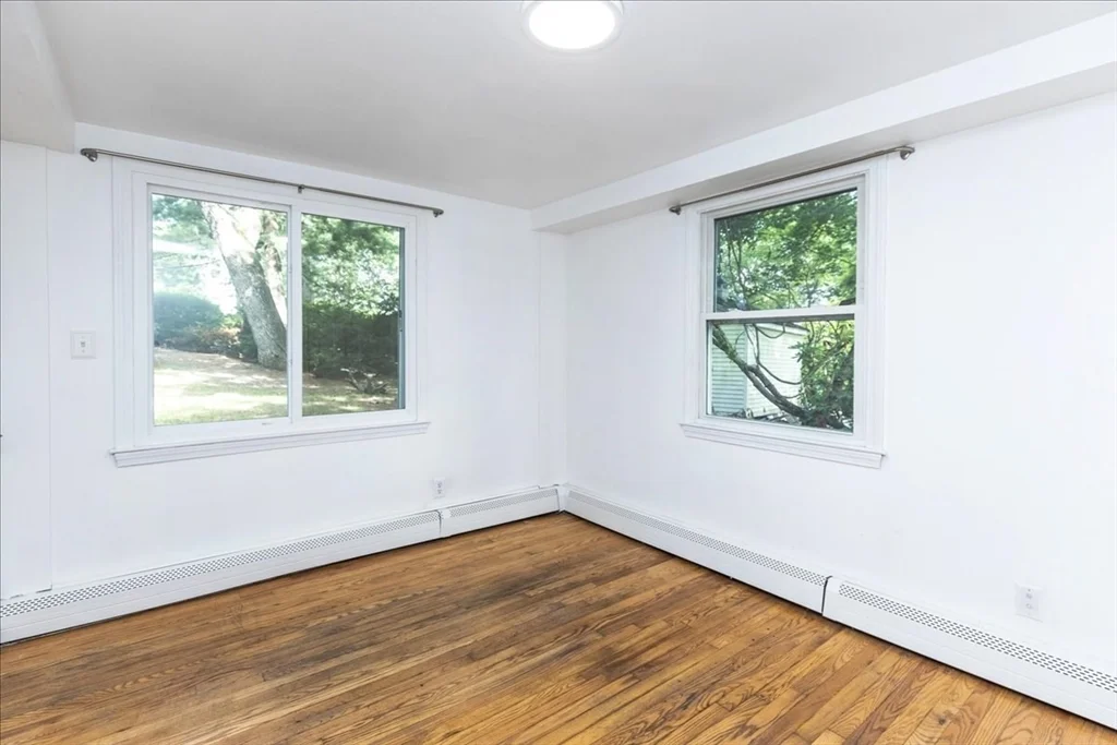 17 Boulder Rd, North Lexington