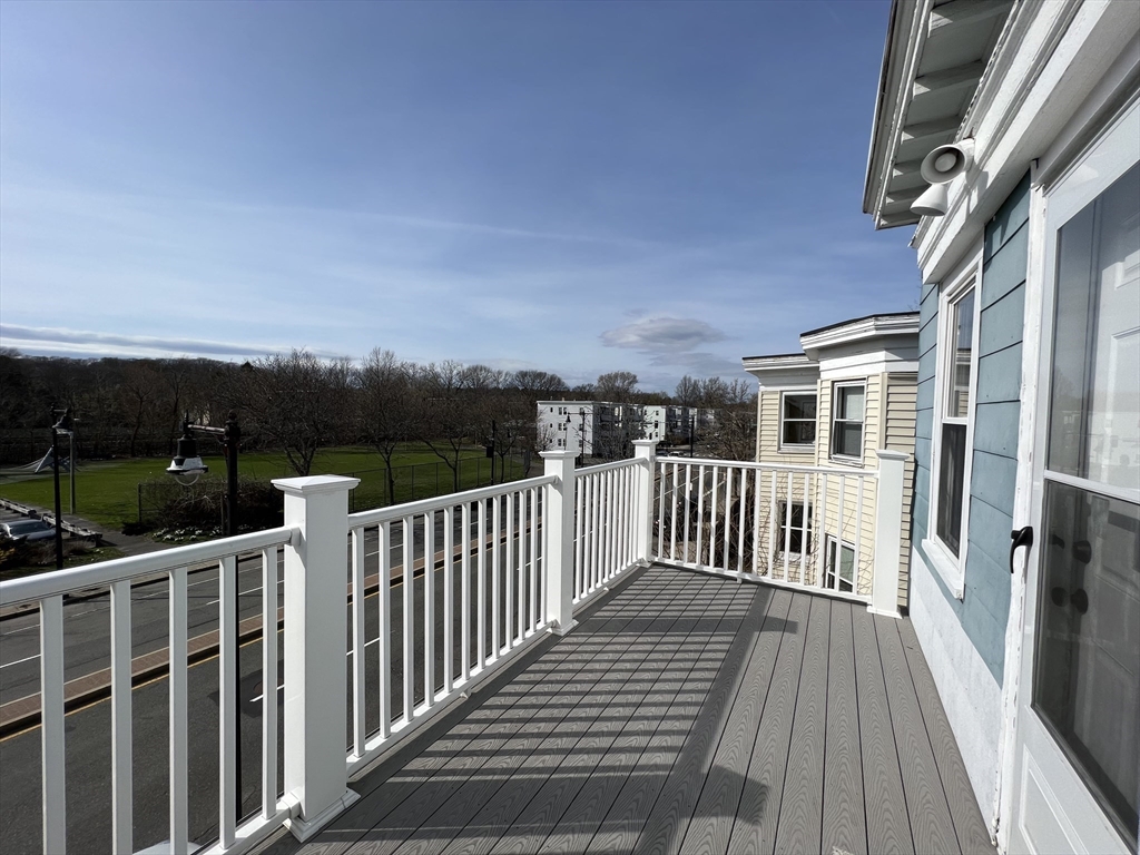 344-346 Hyde Park Ave, Roslindale