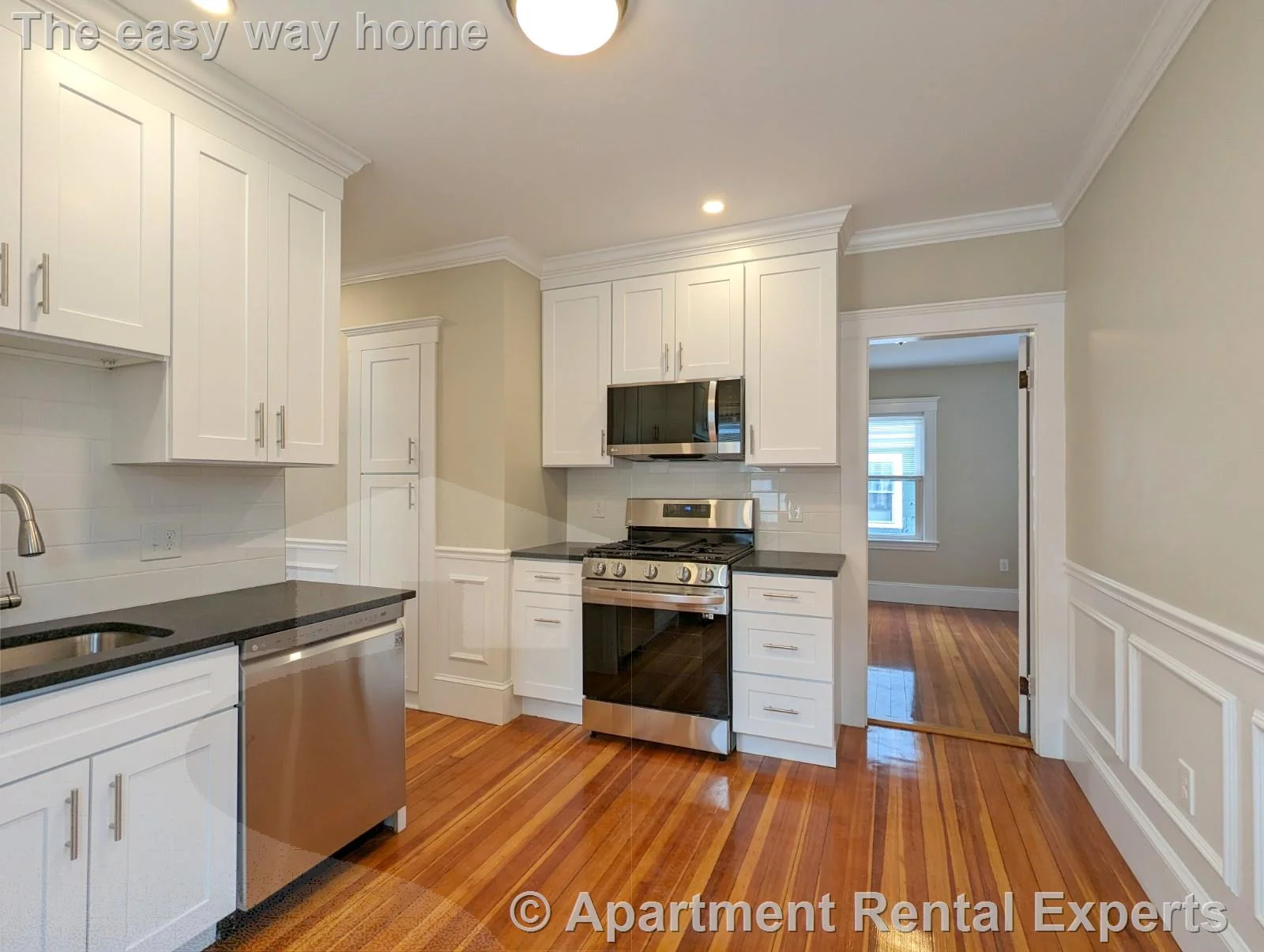 35 Trowbridge St, East Arlington