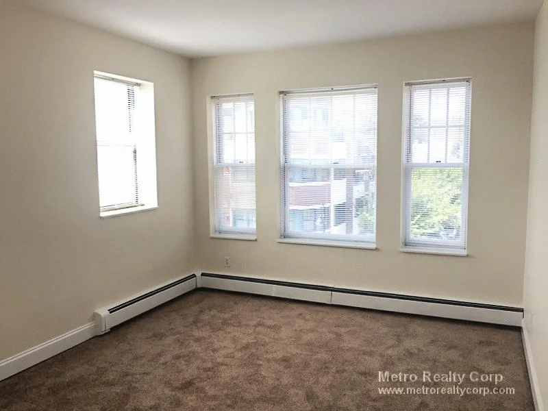 171 Harvard St, Coolidge Corner