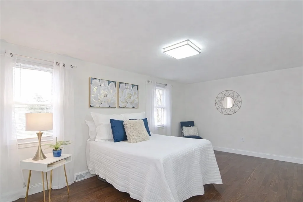 80 Broadway, North Attleboro