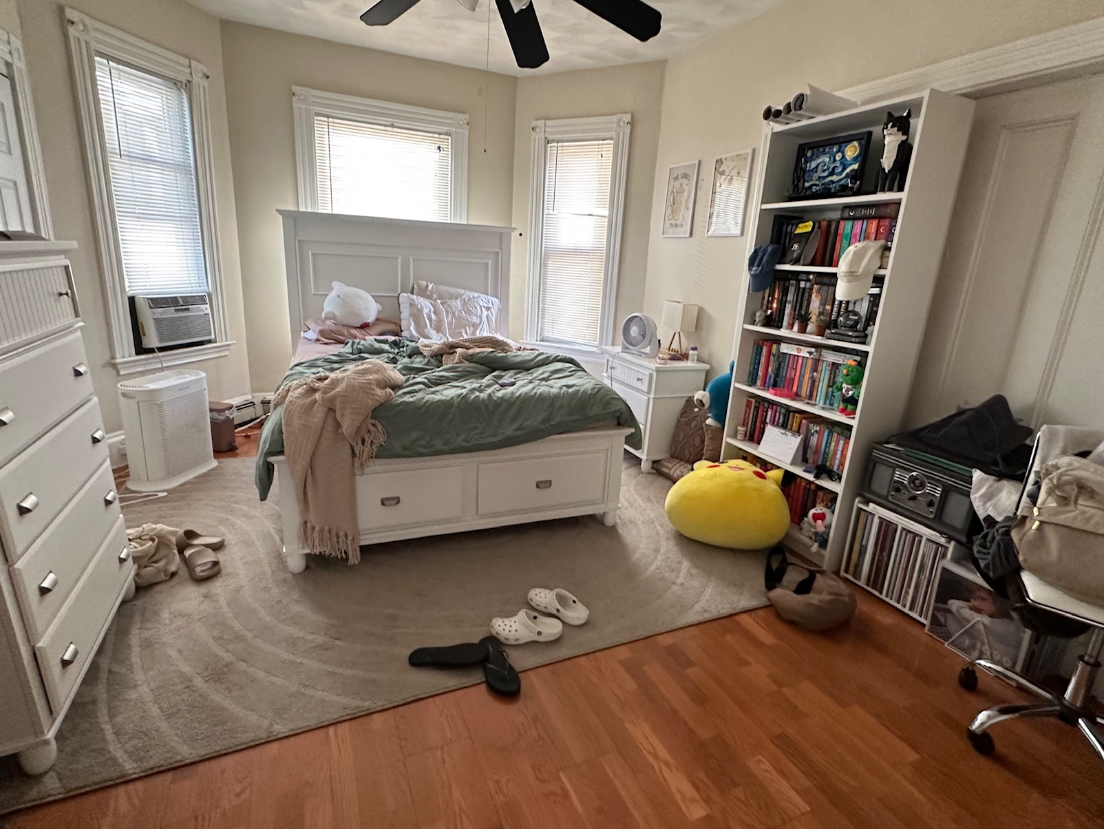 12 Sumner Ave, Medford