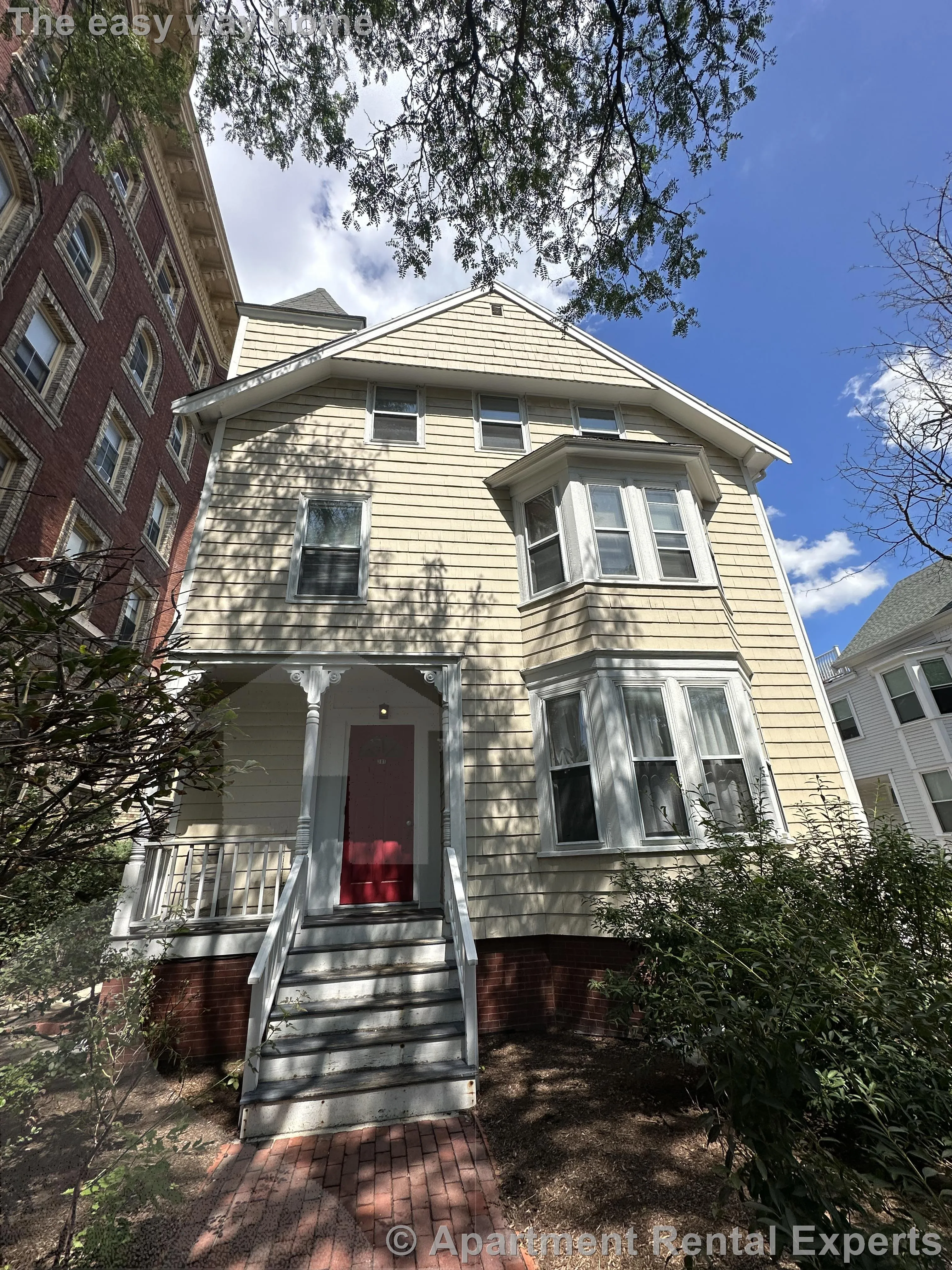 381 Harvard St, Harvard Square