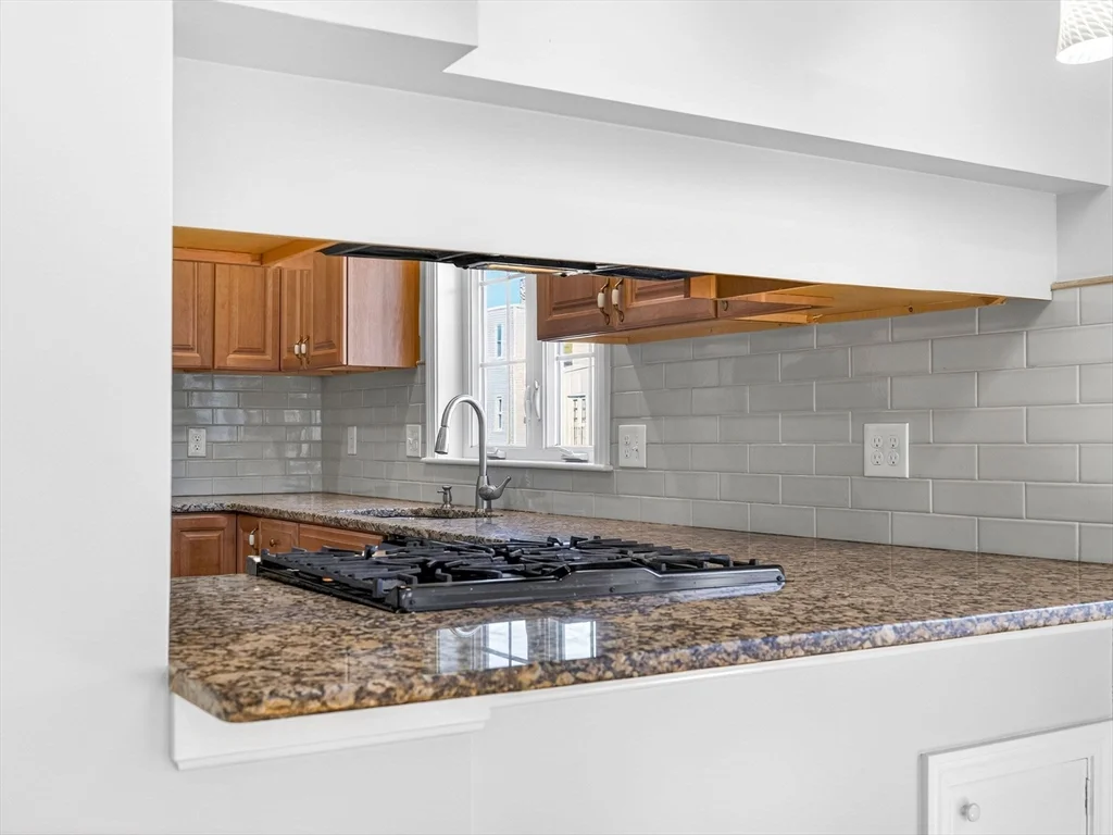 238 Havre St, East Boston