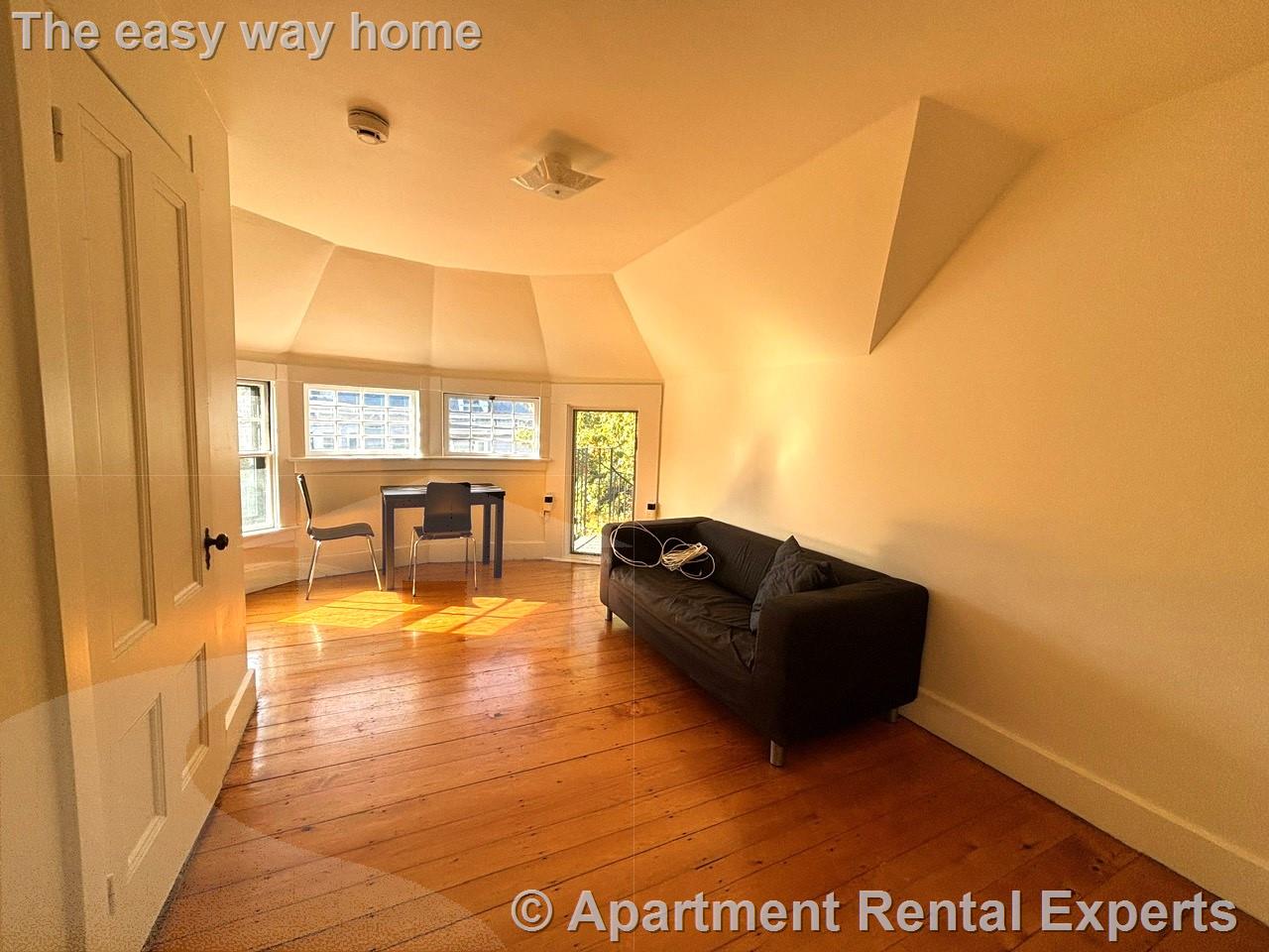 302 Brookline St, Cambridgeport