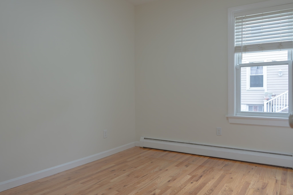 15 Washburn St, New Bedford