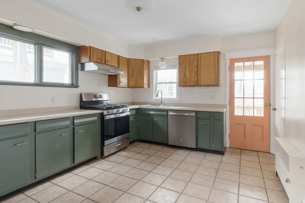 29 Sherman St, Neighborhood 9