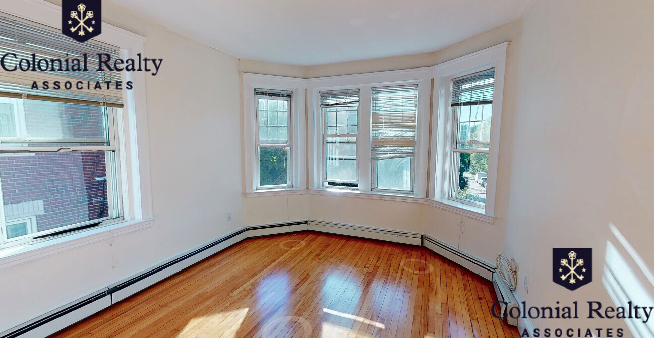 67 Babcock St, Coolidge Corner