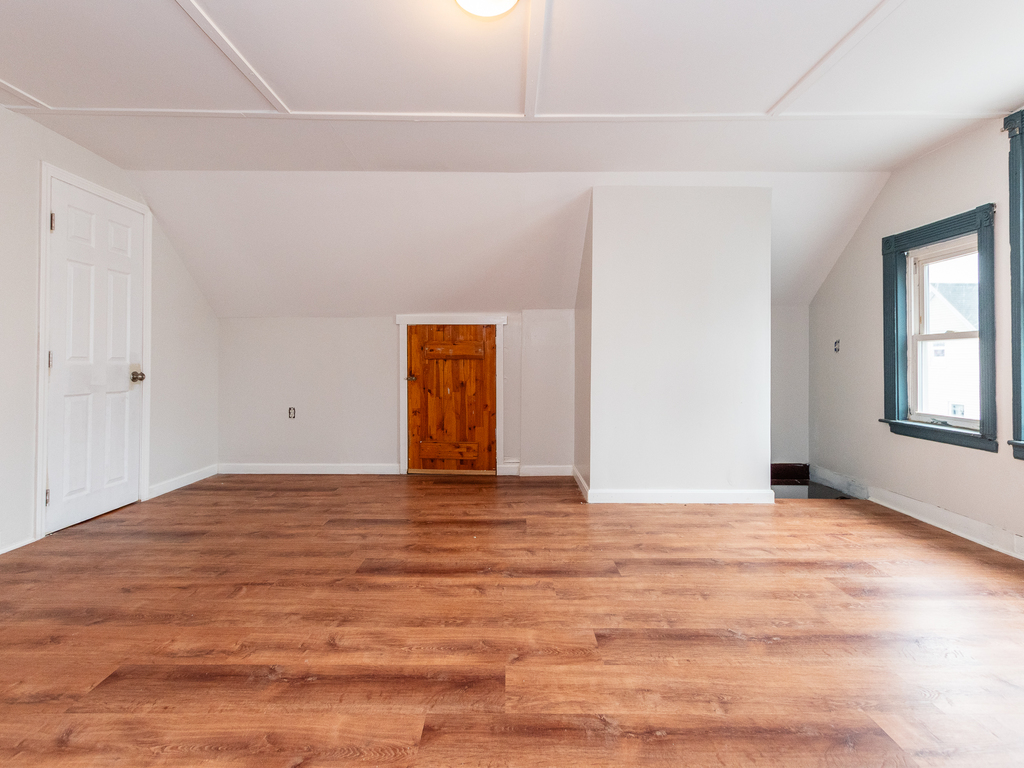 5 bed, 2 bath apartment for rent at 46 Shepton St Unit 2, Dorchester — photo 51 of 64
