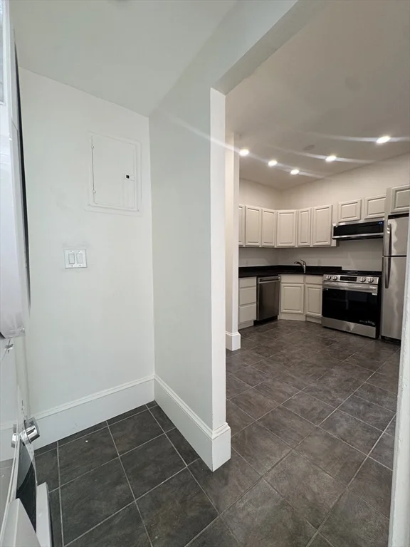 1082 Commonwealth Ave, Allston