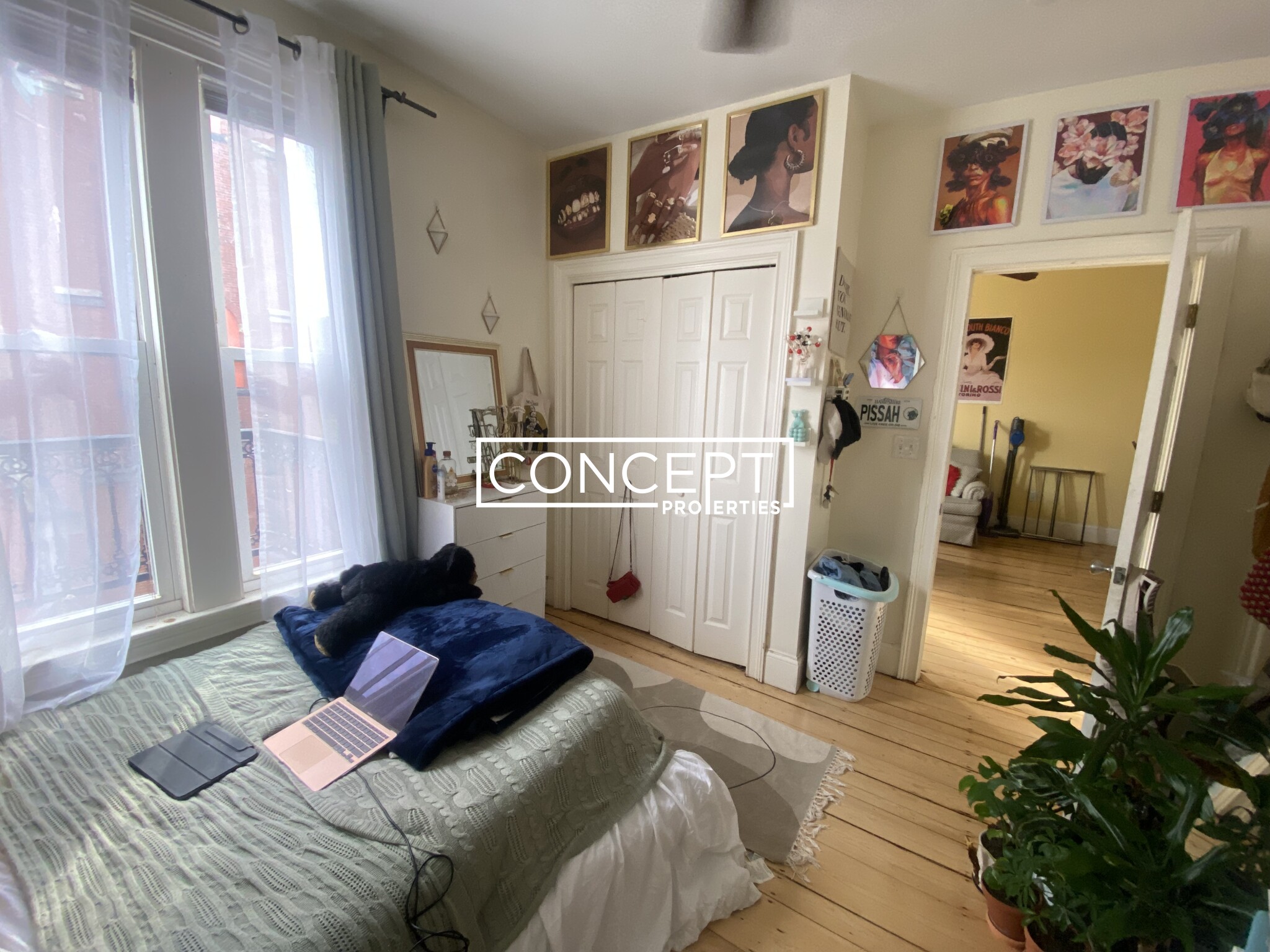 731 Parker St, Mission Hill