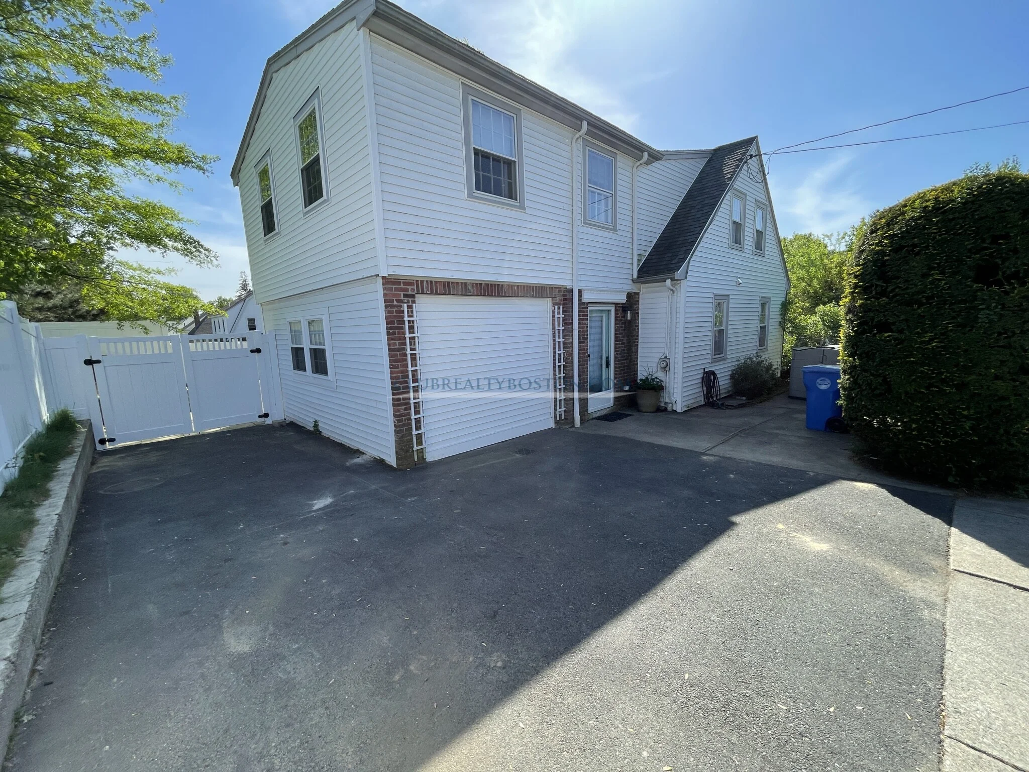49 Beal Rd, Warrendale