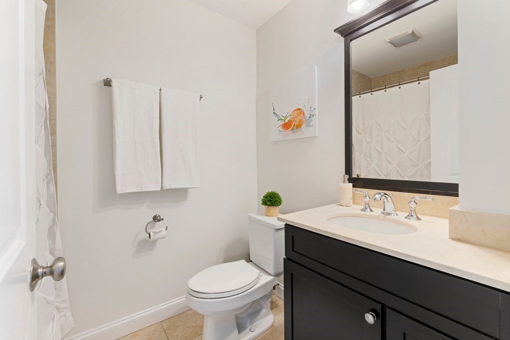 99-105 Broad St, Downtown