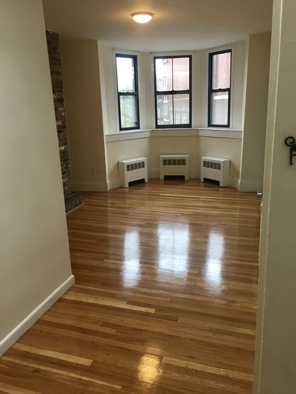 145 Arlington St, Back Bay