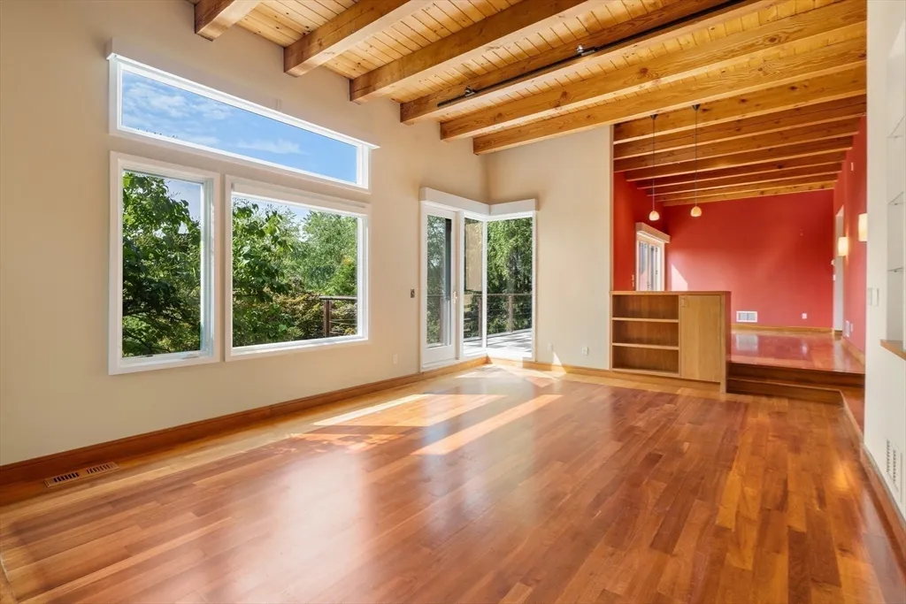 225 Kenrick St, Newton