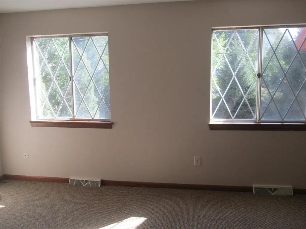 108 Clark St, Belmont