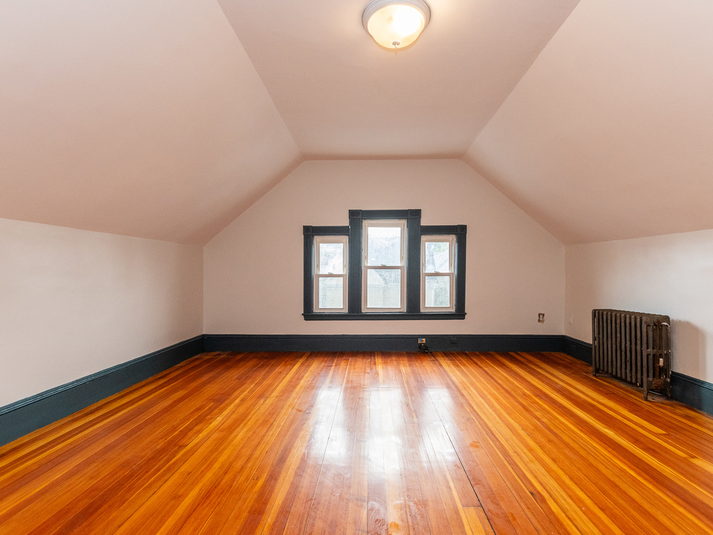 5 bed, 2 bath apartment for rent at 46 Shepton St Unit 2, Dorchester — photo 53 of 64