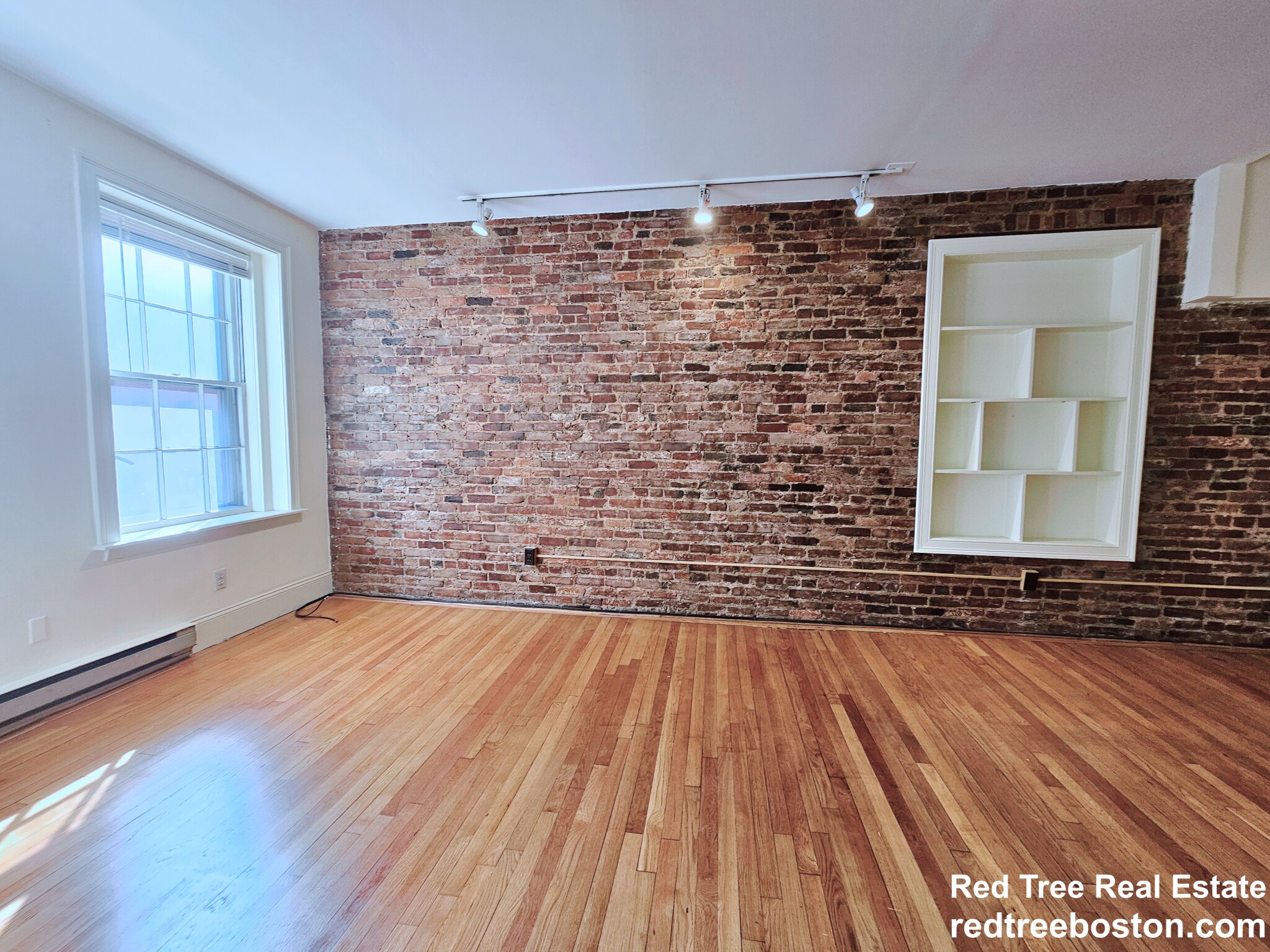 88 West Cedar St, Beacon Hill