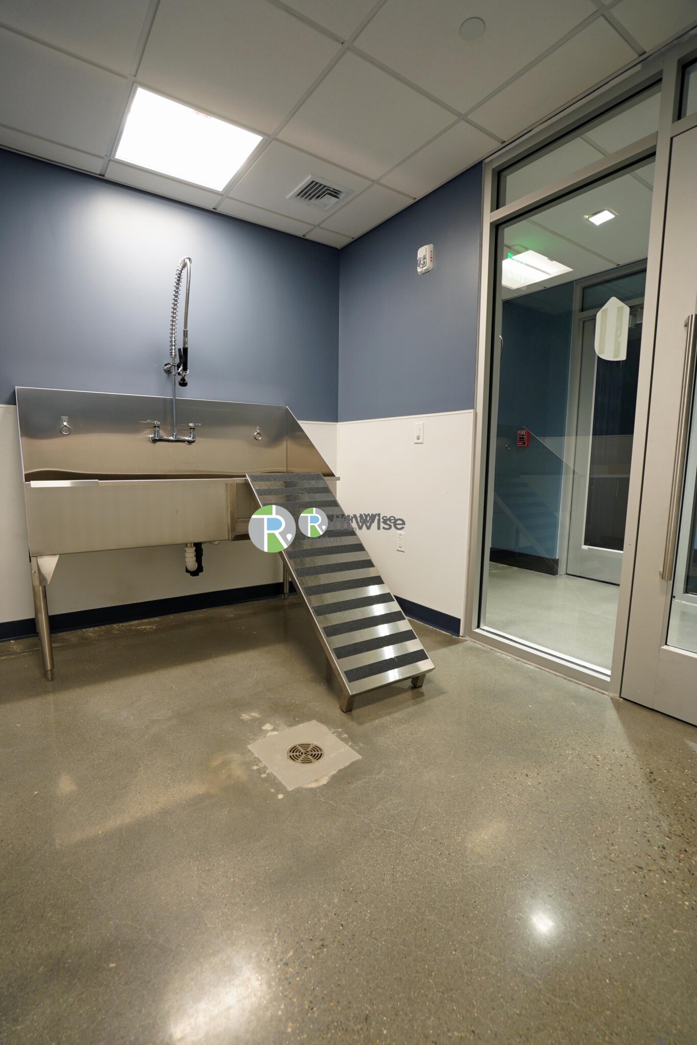 1550 Soldiers Field Rd, Brighton