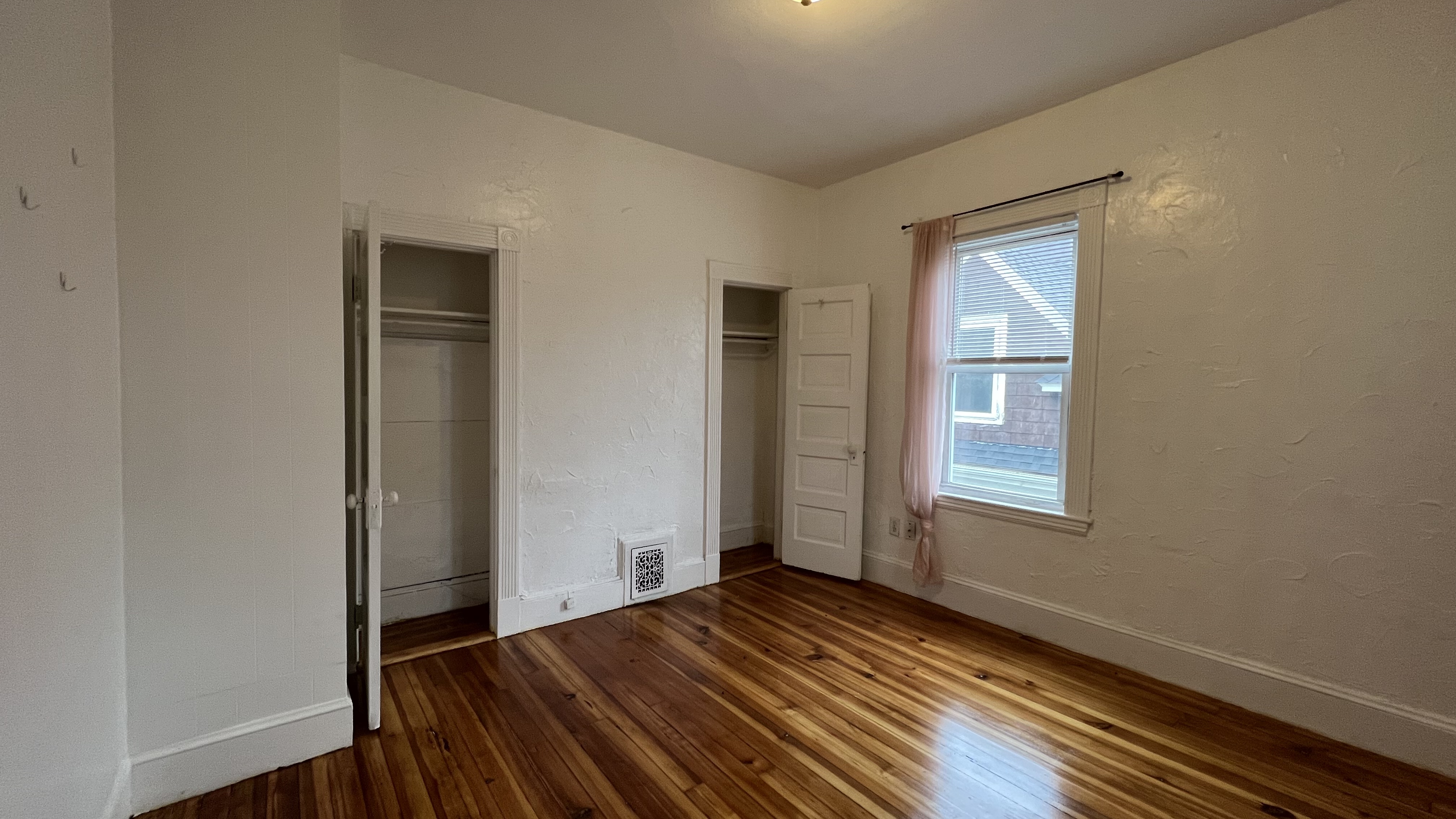 24 Litchfield St, Lower Allston