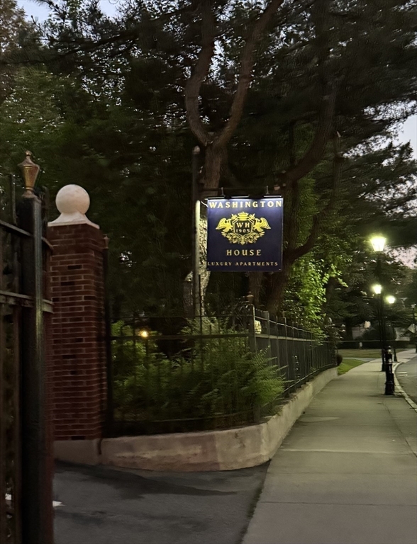 600 Washington St, Wellesley