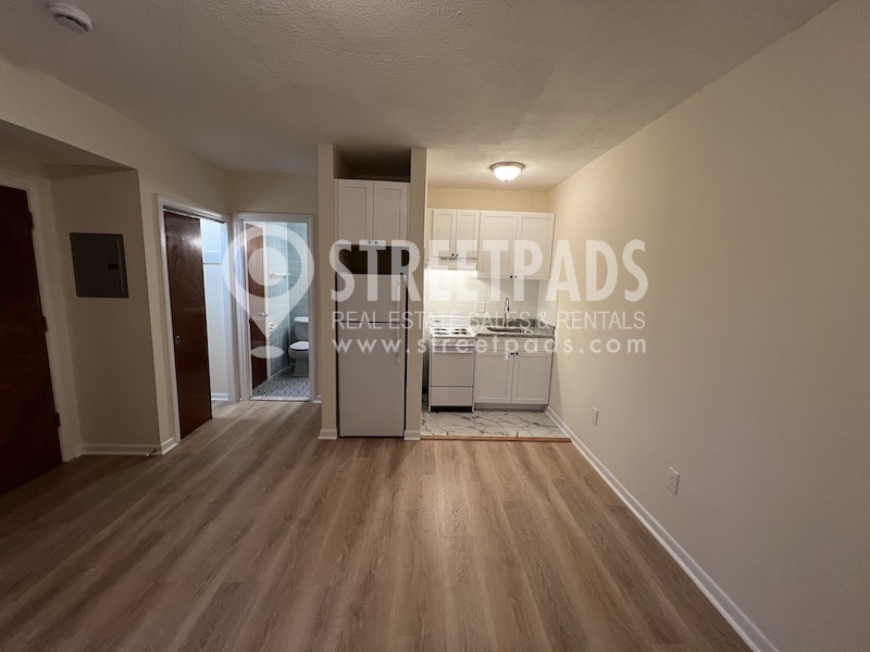 2018 Commonwealth Ave, Brighton