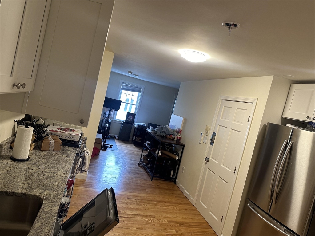 525 East 3rd St, South Boston