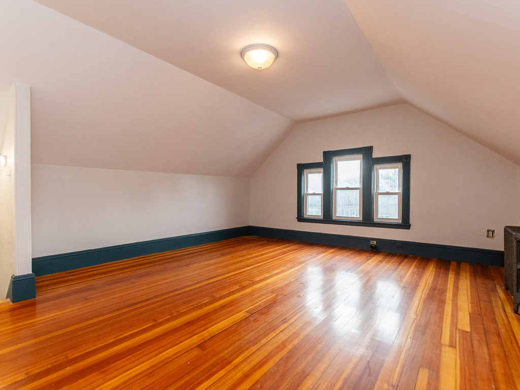 5 bed, 2 bath apartment for rent at 46 Shepton St Unit 2, Dorchester — photo 54 of 64