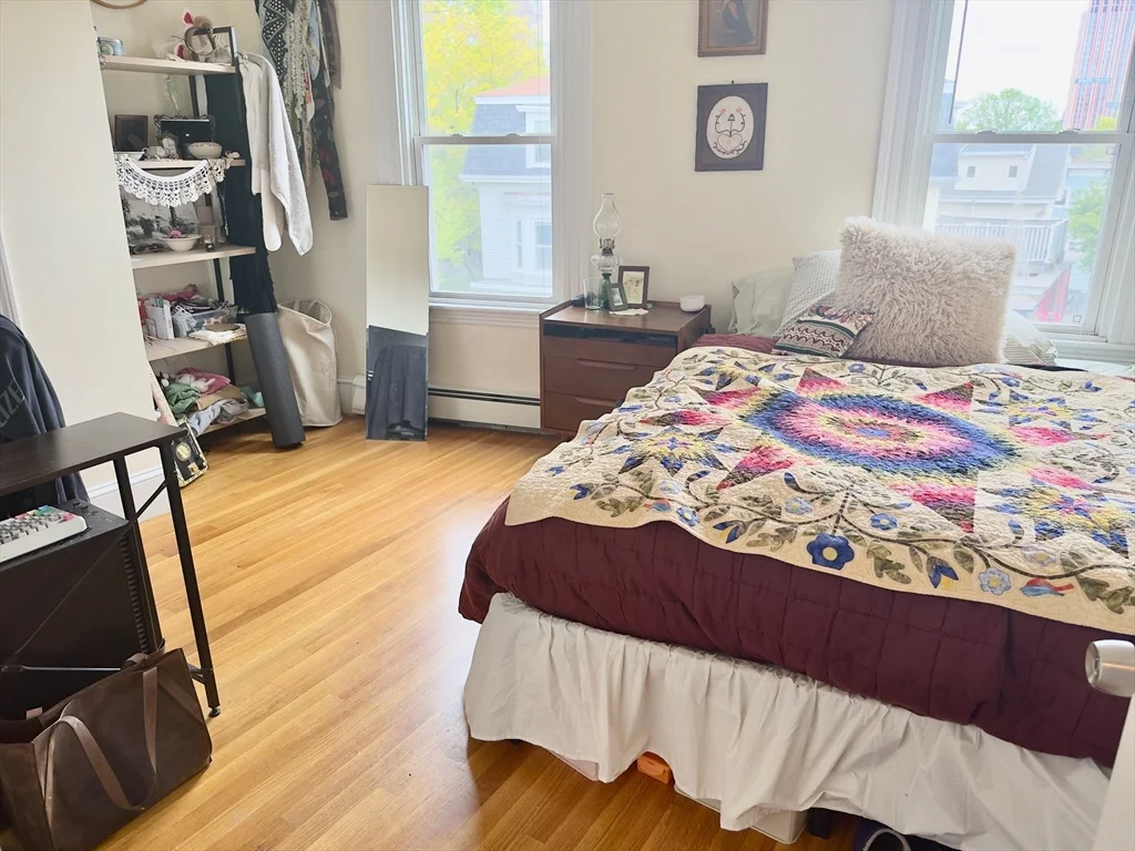 1192 Cambridge St, Inman Square